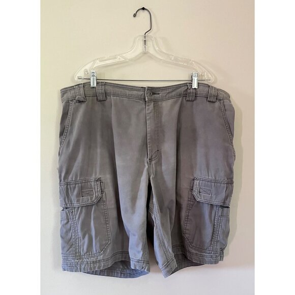 Duluth Mens Size 40 Relaxed Fit Tan Khaki Canvas Cargo Shorts Flex Fire House - Picture 1 of 8